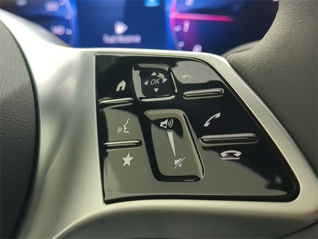 Thumbnail: 2026 Mercedes-Benz GLC - 31