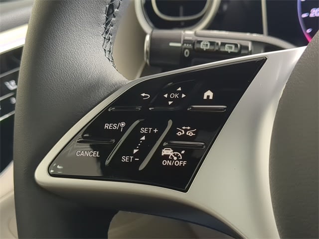 Thumbnail: 2026 Mercedes-Benz GLC - 30