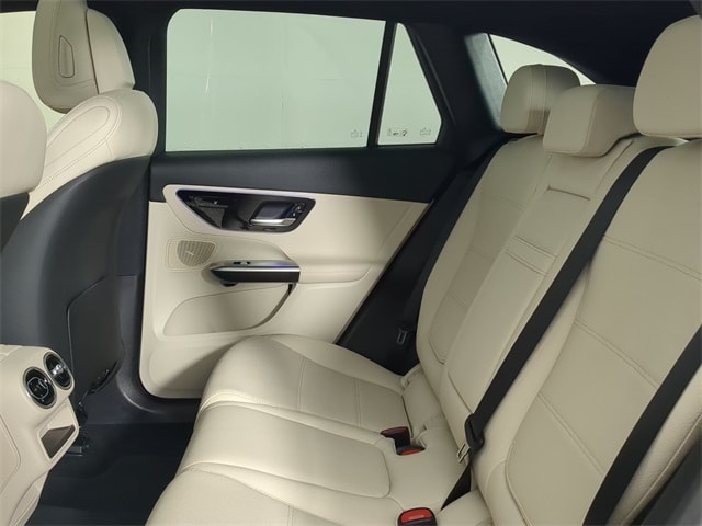 Thumbnail: 2026 Mercedes-Benz GLC - 27