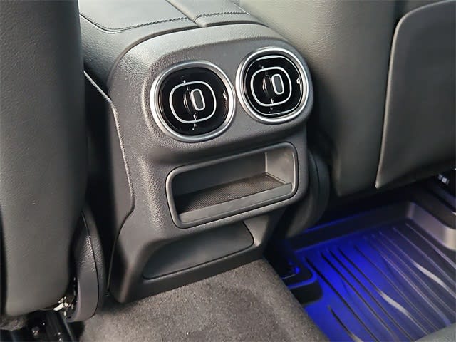 Thumbnail: 2026 Mercedes-Benz GLC - 41