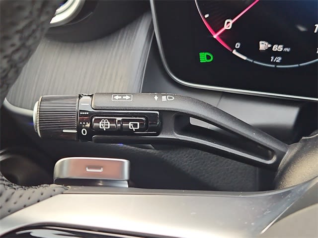 Thumbnail: 2026 Mercedes-Benz GLC - 34