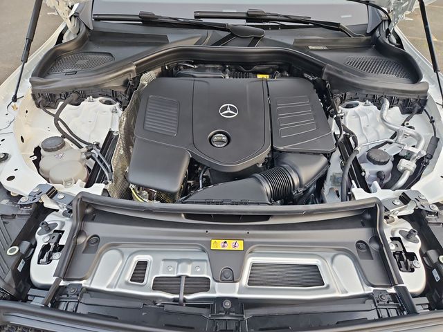 Thumbnail: 2026 Mercedes-Benz GLC - 9