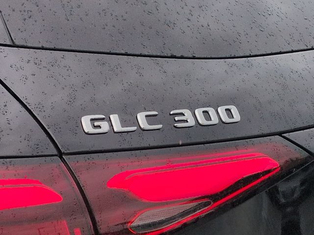 Thumbnail: 2026 Mercedes-Benz GLC - 7