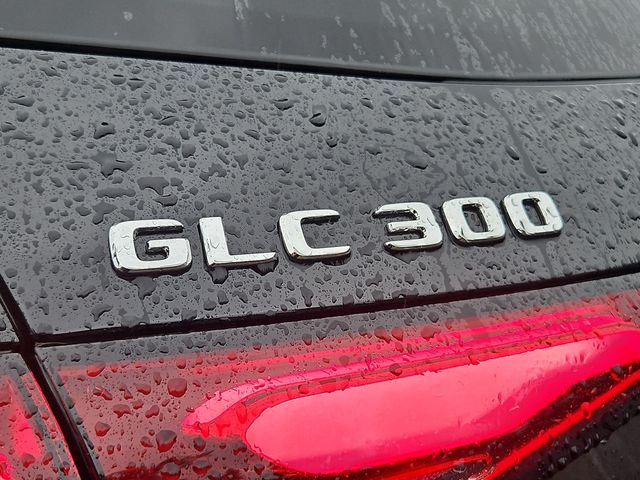Thumbnail: 2026 Mercedes-Benz GLC - 26