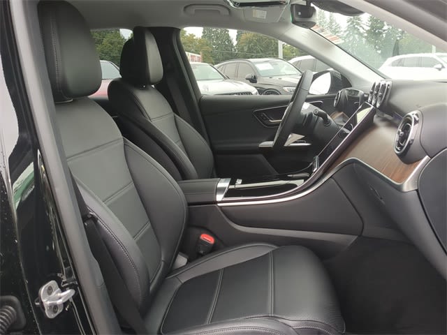 Thumbnail: 2025 Mercedes-Benz GLC - 11