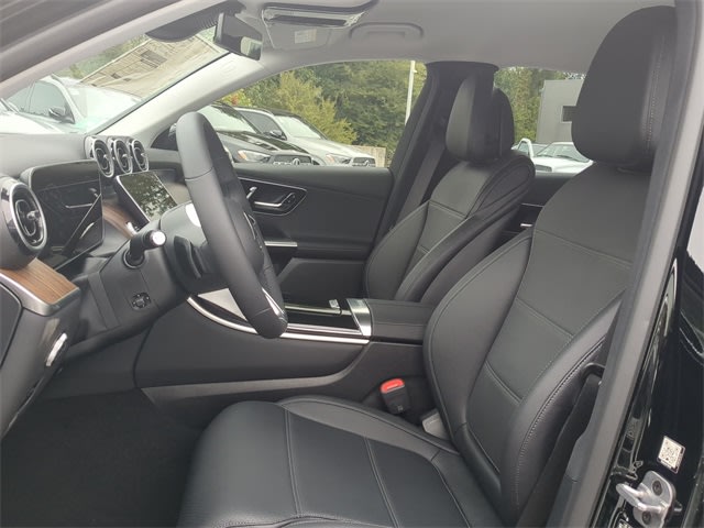 Thumbnail: 2025 Mercedes-Benz GLC - 10