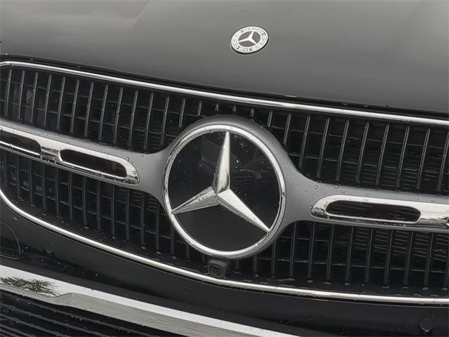 Thumbnail: 2025 Mercedes-Benz GLC - 6