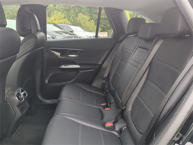 Thumbnail: 2025 Mercedes-Benz GLC - 26