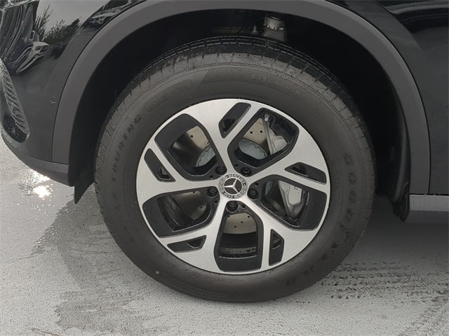 Thumbnail: 2025 Mercedes-Benz GLC - 7