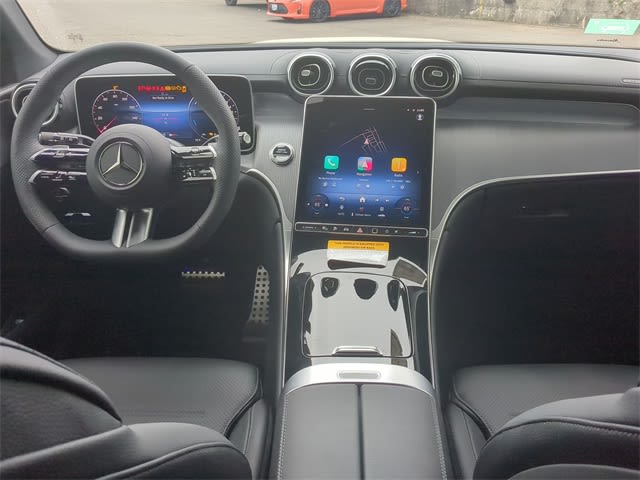 Thumbnail: 2025 Mercedes-Benz GLC - 10