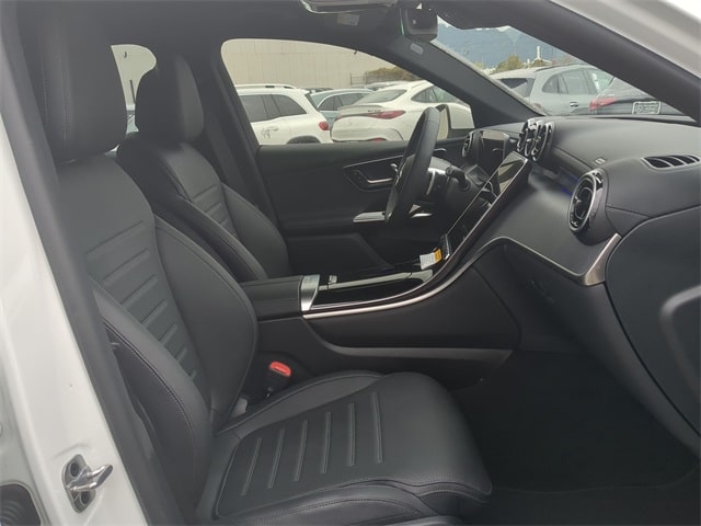 Thumbnail: 2025 Mercedes-Benz GLC - 12