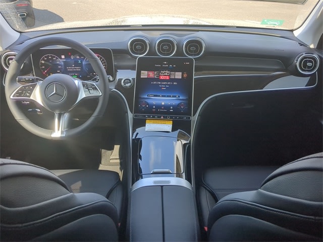 Thumbnail: 2025 Mercedes-Benz GLC - 10