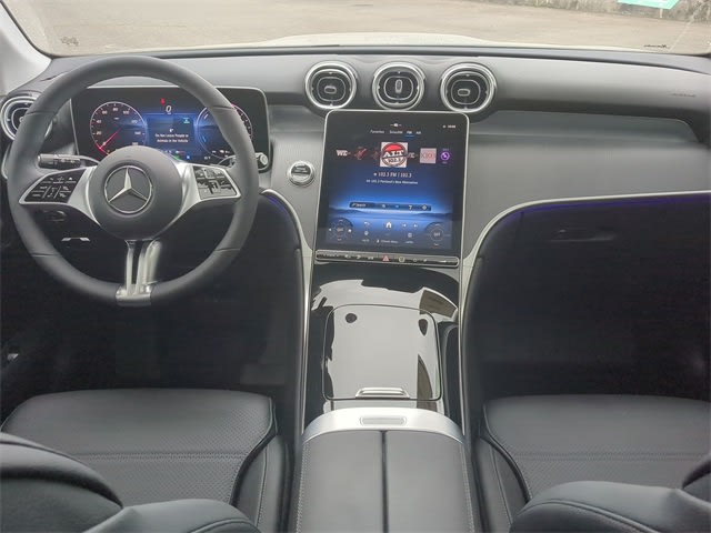 Thumbnail: 2025 Mercedes-Benz GLC - 10