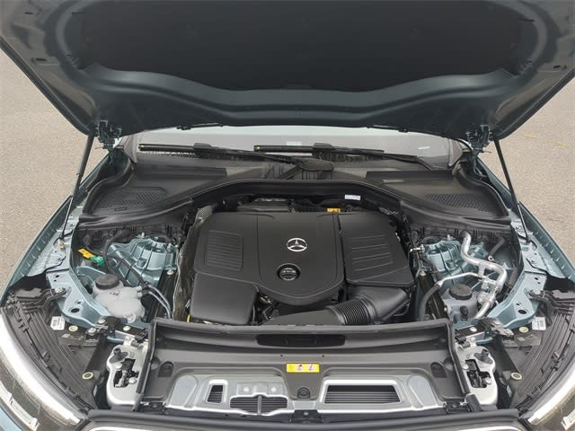 Thumbnail: 2025 Mercedes-Benz GLC - 9