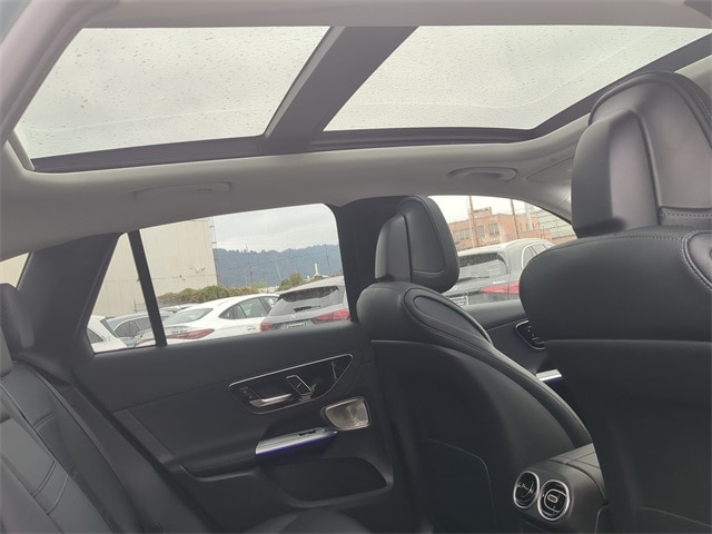 Thumbnail: 2025 Mercedes-Benz GLC - 29