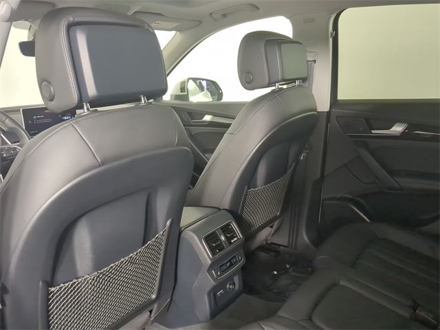 Thumbnail: 2019 Audi Q5 - 13