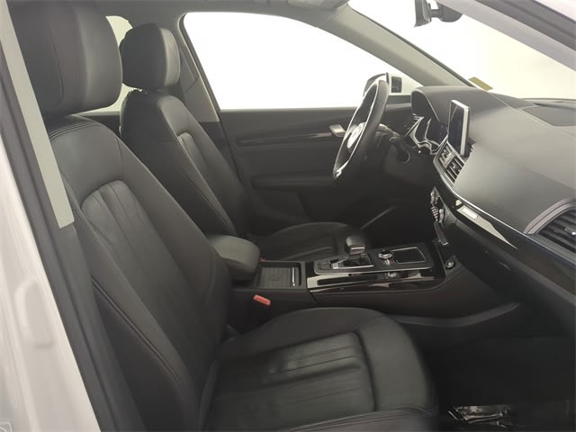 Thumbnail: 2019 Audi Q5 - 12