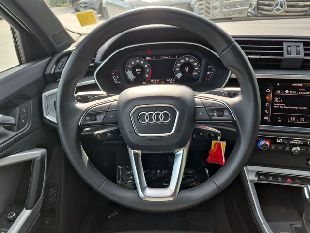 Thumbnail: 2022 Audi Q3 - 14