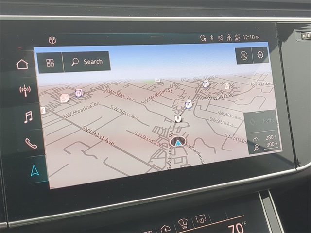 Thumbnail: 2023 Audi Q8 - 35