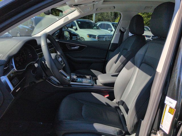 Thumbnail: 2023 Audi Q7 - 11