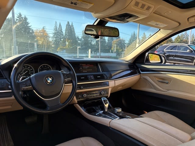 Thumbnail: 2016 BMW 5 Series - 2