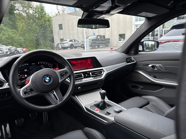 Thumbnail: 2022 BMW M3 - 2