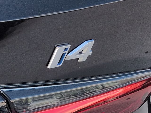 Thumbnail: 2025 BMW i4 - 7