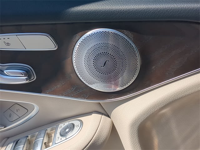 Thumbnail: 2018 Mercedes-Benz GLC - 35