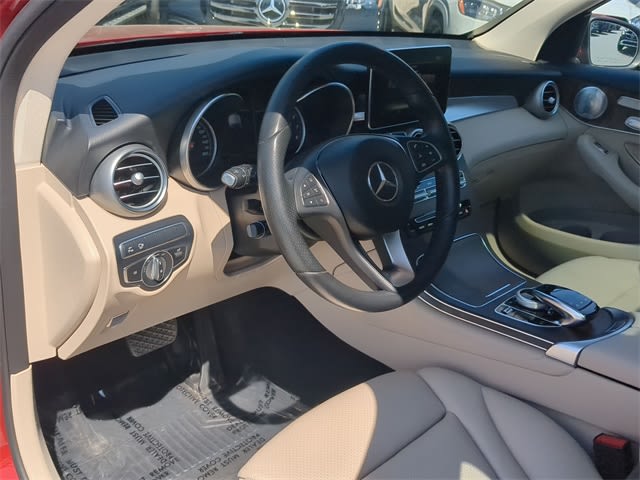 Thumbnail: 2018 Mercedes-Benz GLC - 2