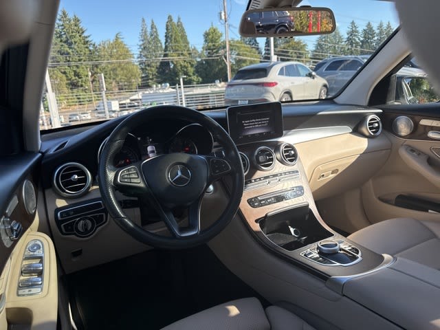 Thumbnail: 2019 Mercedes-Benz GLC - 2