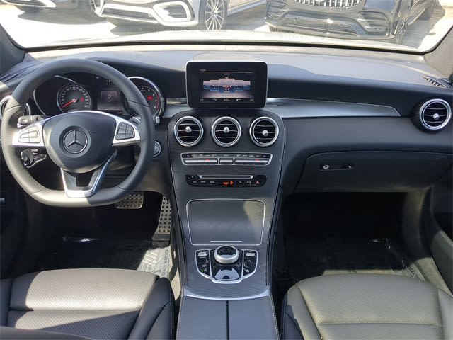 Thumbnail: 2018 Mercedes-Benz GLC - 10