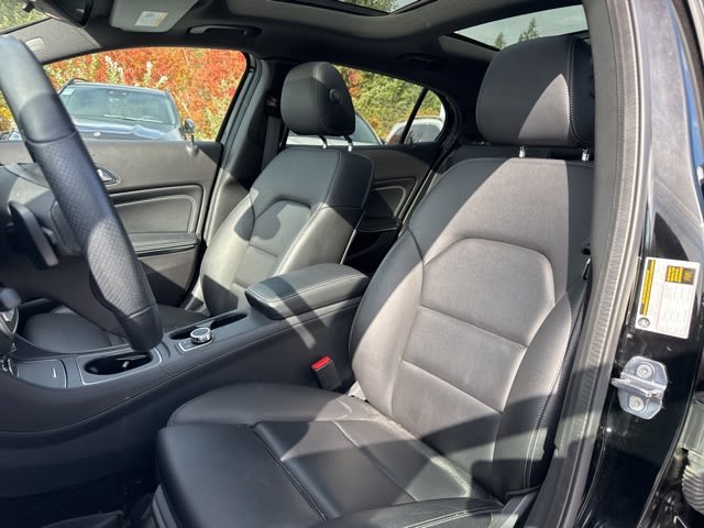 Thumbnail: 2019 Mercedes-Benz GLA - 7