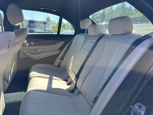 Thumbnail: 2019 Mercedes-Benz E-Class - 13