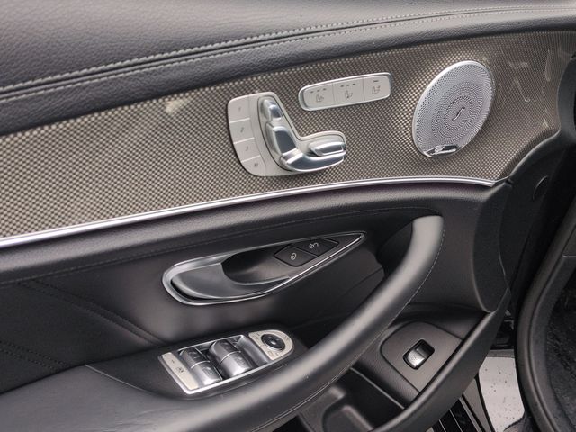 Thumbnail: 2017 Mercedes-Benz E-Class - 24