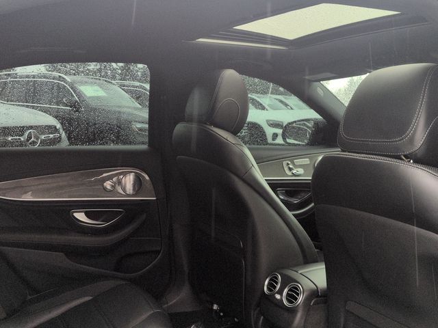 Thumbnail: 2017 Mercedes-Benz E-Class - 11