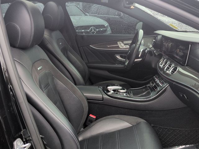 Thumbnail: 2017 Mercedes-Benz E-Class - 27