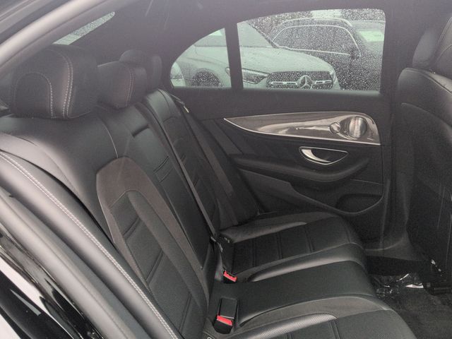 Thumbnail: 2017 Mercedes-Benz E-Class - 26