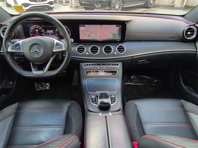 Thumbnail: 2018 Mercedes-Benz E-Class - 9