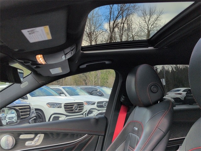 Thumbnail: 2018 Mercedes-Benz E-Class - 28