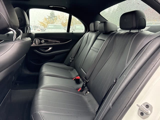 Thumbnail: 2020 Mercedes-Benz E-Class - 14