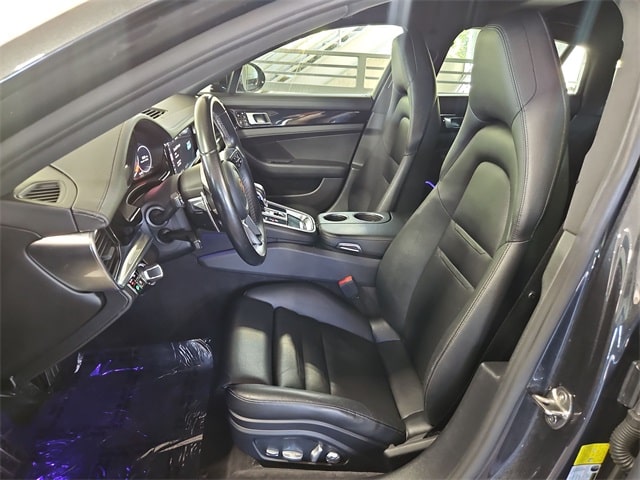 Thumbnail: 2018 Porsche Panamera - 11