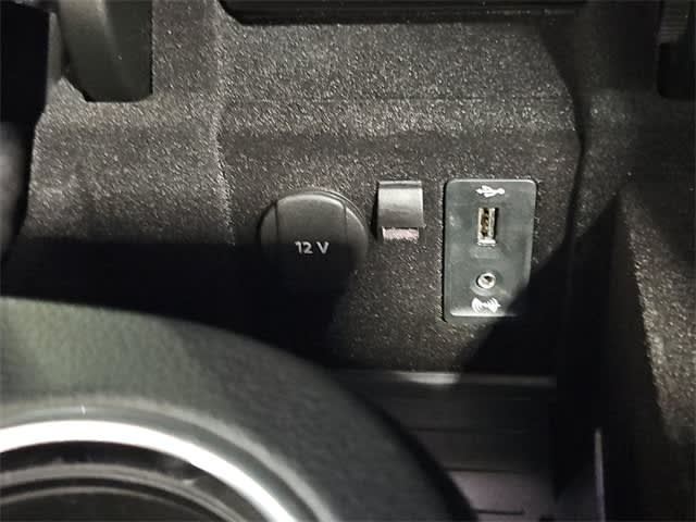 Thumbnail: 2018 Porsche Panamera - 19