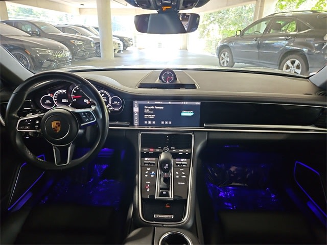 Thumbnail: 2018 Porsche Panamera - 10