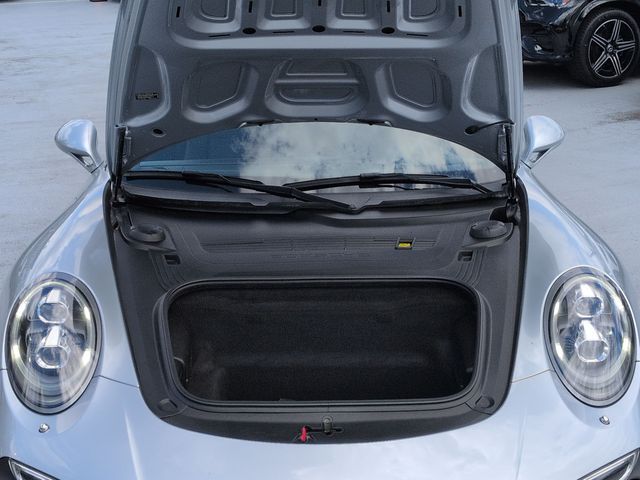 Thumbnail: 2015 Porsche 911 - 23