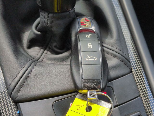 Thumbnail: 2015 Porsche 911 - 16