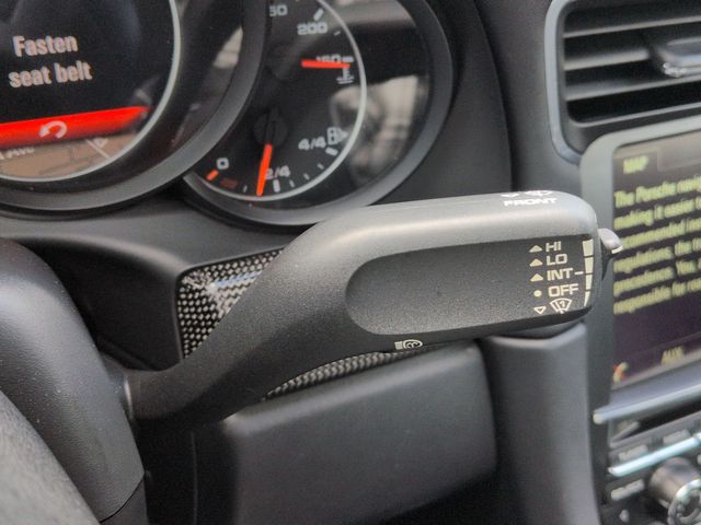 Thumbnail: 2015 Porsche 911 - 29