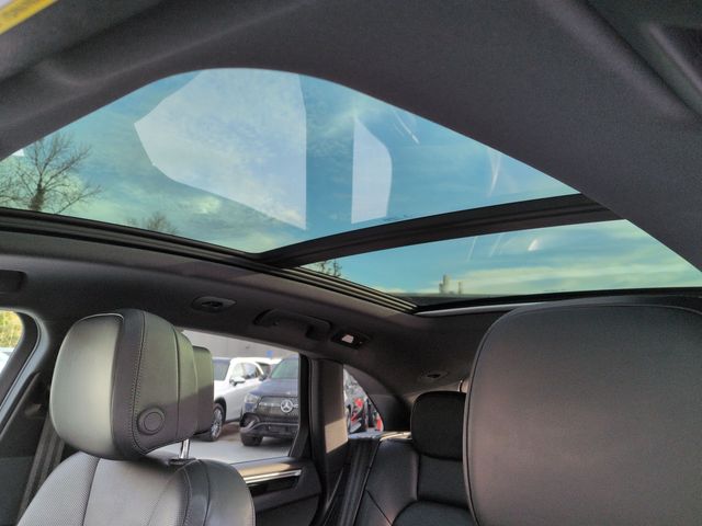 Thumbnail: 2018 Porsche Macan - 28