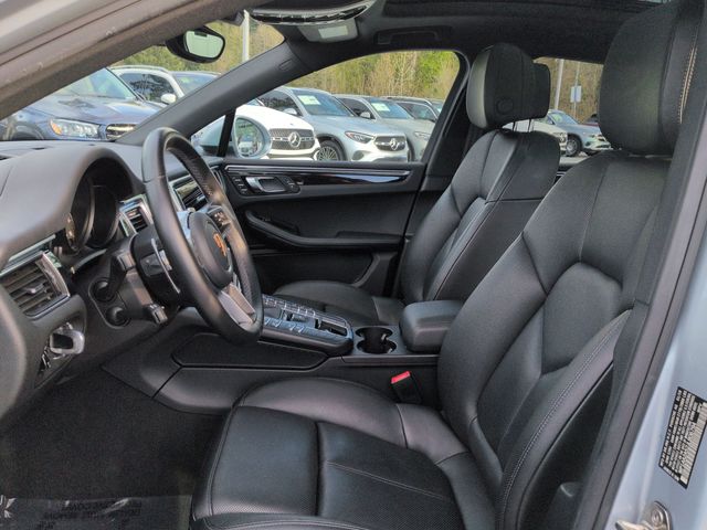 Thumbnail: 2018 Porsche Macan - 11