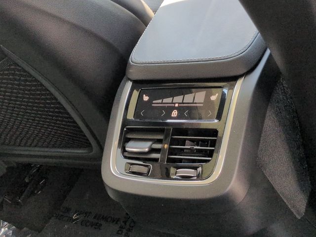 Thumbnail: 2023 Volvo XC90 - 30