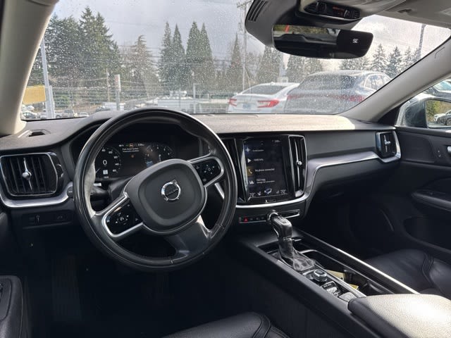 Thumbnail: 2020 Volvo V60 - 2